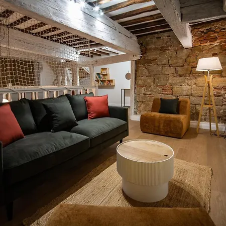 Le Terracotta - Grand Triplex Climatise, Calme